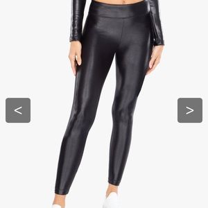 Lustrous black leggings